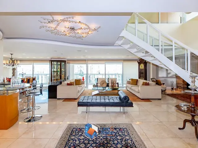 Cobertura / Penthouse com 847m² 4 quartos e 6 banheiros, à venda, no bairro Pacaembu em São Paulo