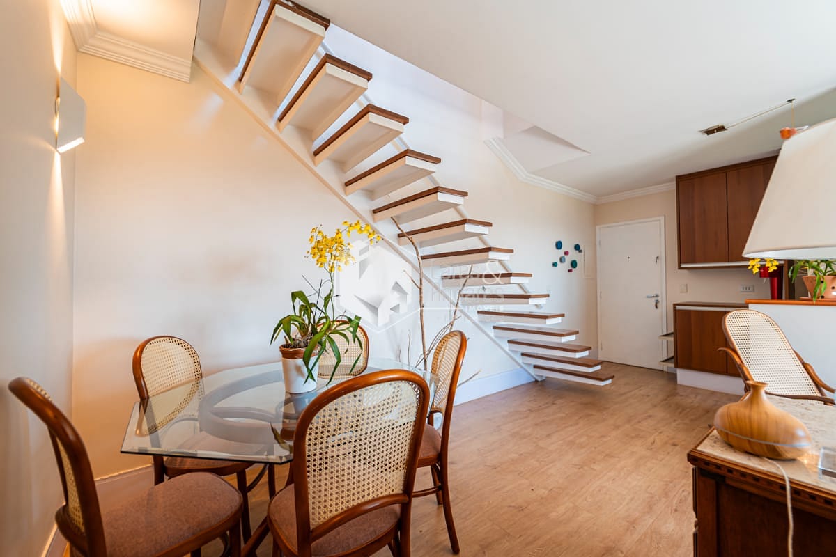 Cobertura à venda com 3 quartos, 142m² - Foto 4