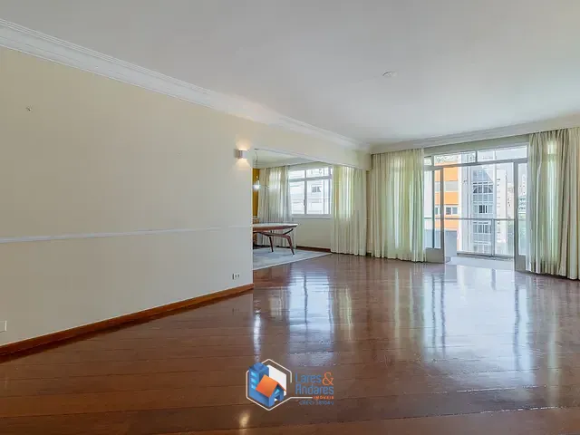 Cobertura / Penthouse com 417m² 4 quartos e 4 banheiros, à venda, no bairro Higienópolis em São Paulo