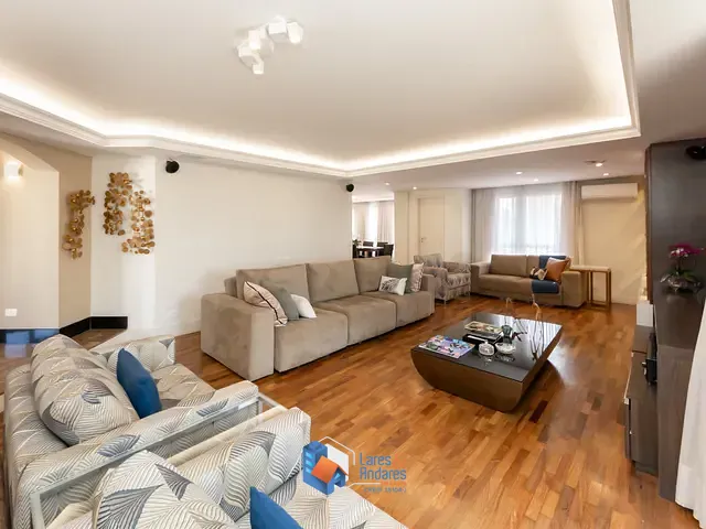 Apartamento com 226m² 4 quartos e 4 banheiros, à venda, no bairro Mirandópolis em São Paulo