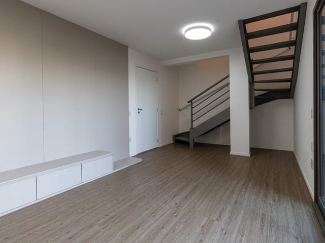 Foto do Cobertura / Penthouse - Duplex para venda em Moema com 2 quartos, sendo 2 suítes, 85m² | Lares e Andares Imóveis