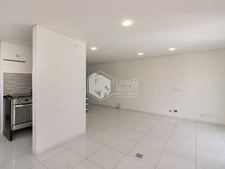 Foto do Cobertura / Penthouse-Cobertura para venda em Vila Andrade com 3 quartos, sendo 1 suíte, 147m²