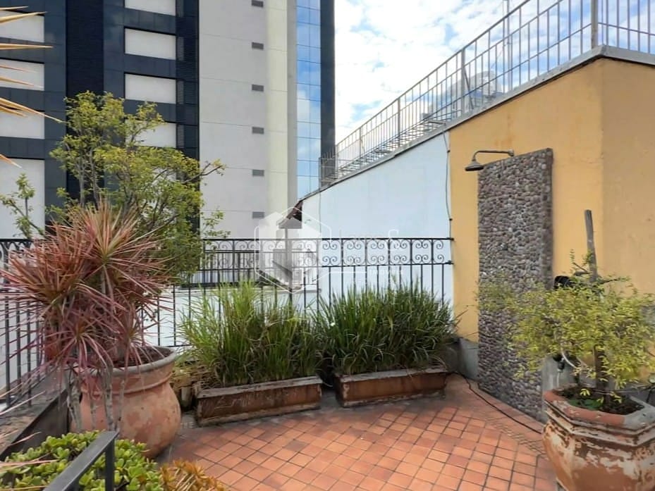 Cobertura à venda com 2 quartos, 204m² - Foto 36