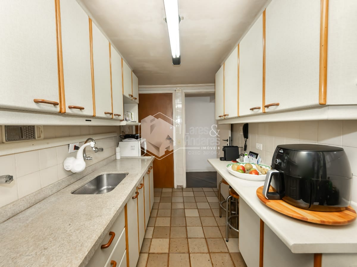 Cobertura à venda com 2 quartos, 204m² - Foto 12