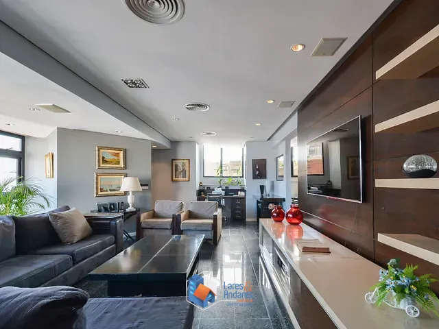 Cobertura / Penthouse com 359m² 3 quartos e 3 banheiros, à venda, no bairro Aclimação em São Paulo