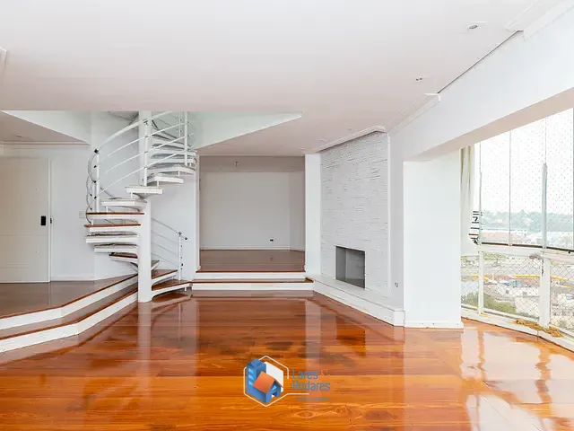 Cobertura / Penthouse com 400m² 4 quartos e 6 banheiros, à venda, no bairro Moema em São Paulo