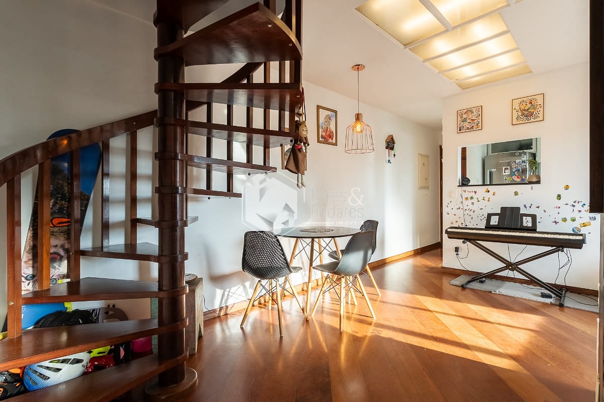 Cobertura à venda com 2 quartos, 107m² - Foto 3