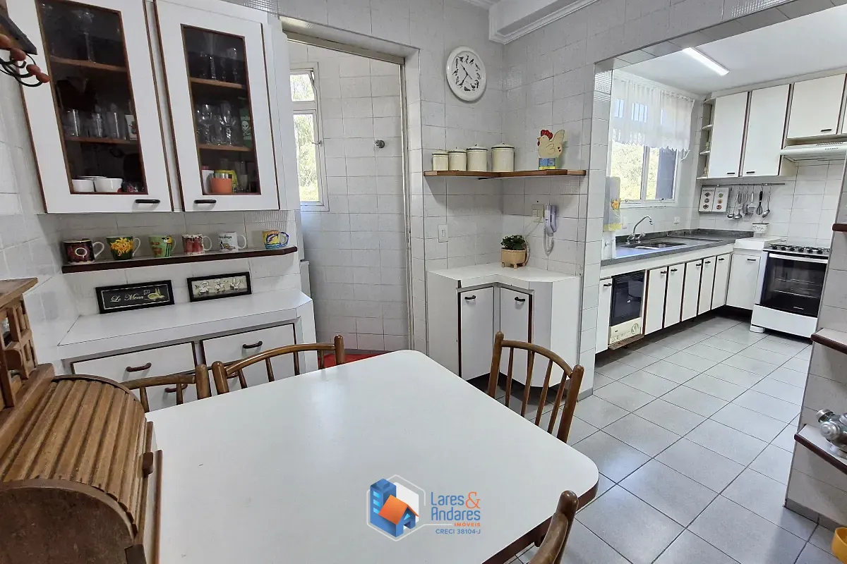 Apartamento, 3 quartos, 220 m² - Foto 47