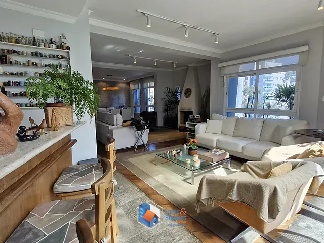Apartamento com 220m² 3 quartos e 4 banheiros, à venda, no bairro Vila Suzana em São Paulo