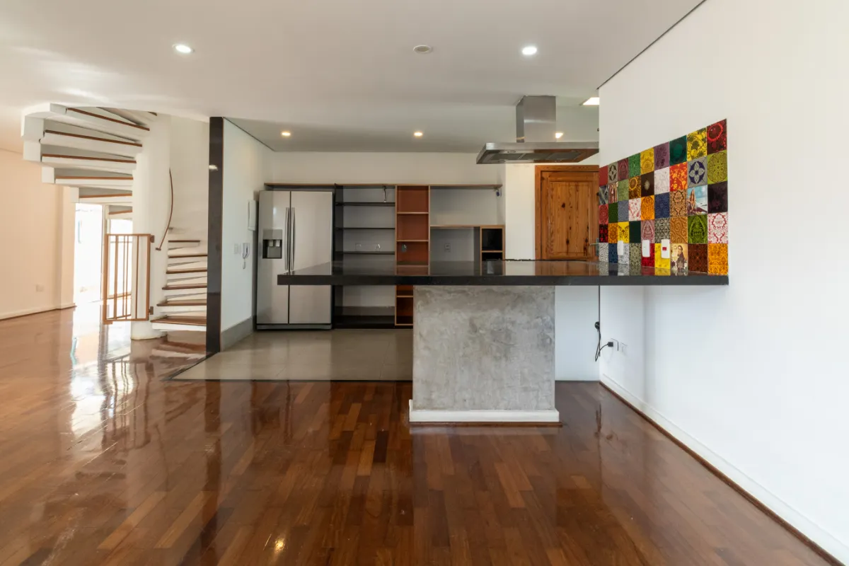 Cobertura para venda e locação em Perdizes com 4 quartos, sendo 2 suítes, 312m²