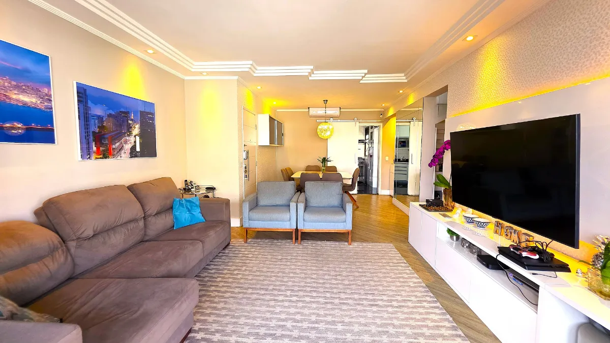 Cobertura para venda em Vila Hamburguesa com 4 quartos, sendo 2 suítes, 227m²