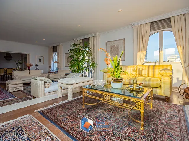 Cobertura / Penthouse com 998m² 5 quartos e 8 banheiros, à venda, no bairro Santa Cecília em São Paulo