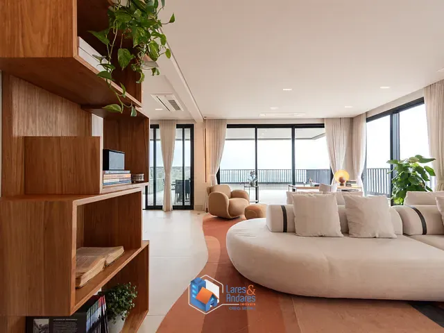 Cobertura / Penthouse com 381m² 3 quartos e 5 banheiros, à venda, no bairro Vila Madalena em São Paulo