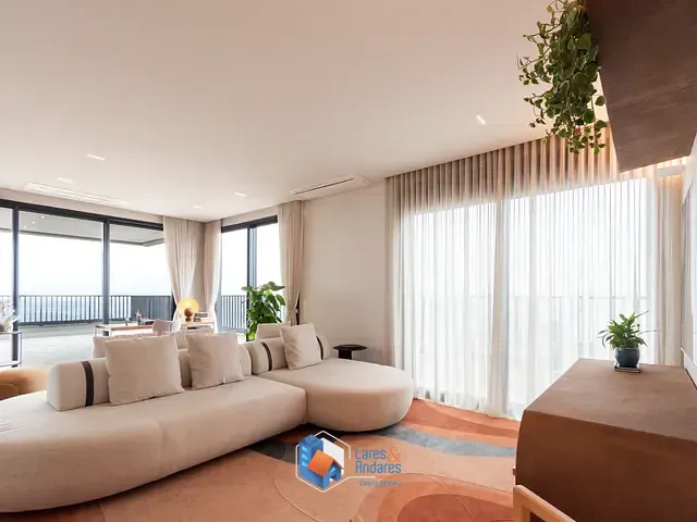 Cobertura / Penthouse com 381m² 3 quartos e 5 banheiros, à venda, no bairro Vila Madalena em São Paulo