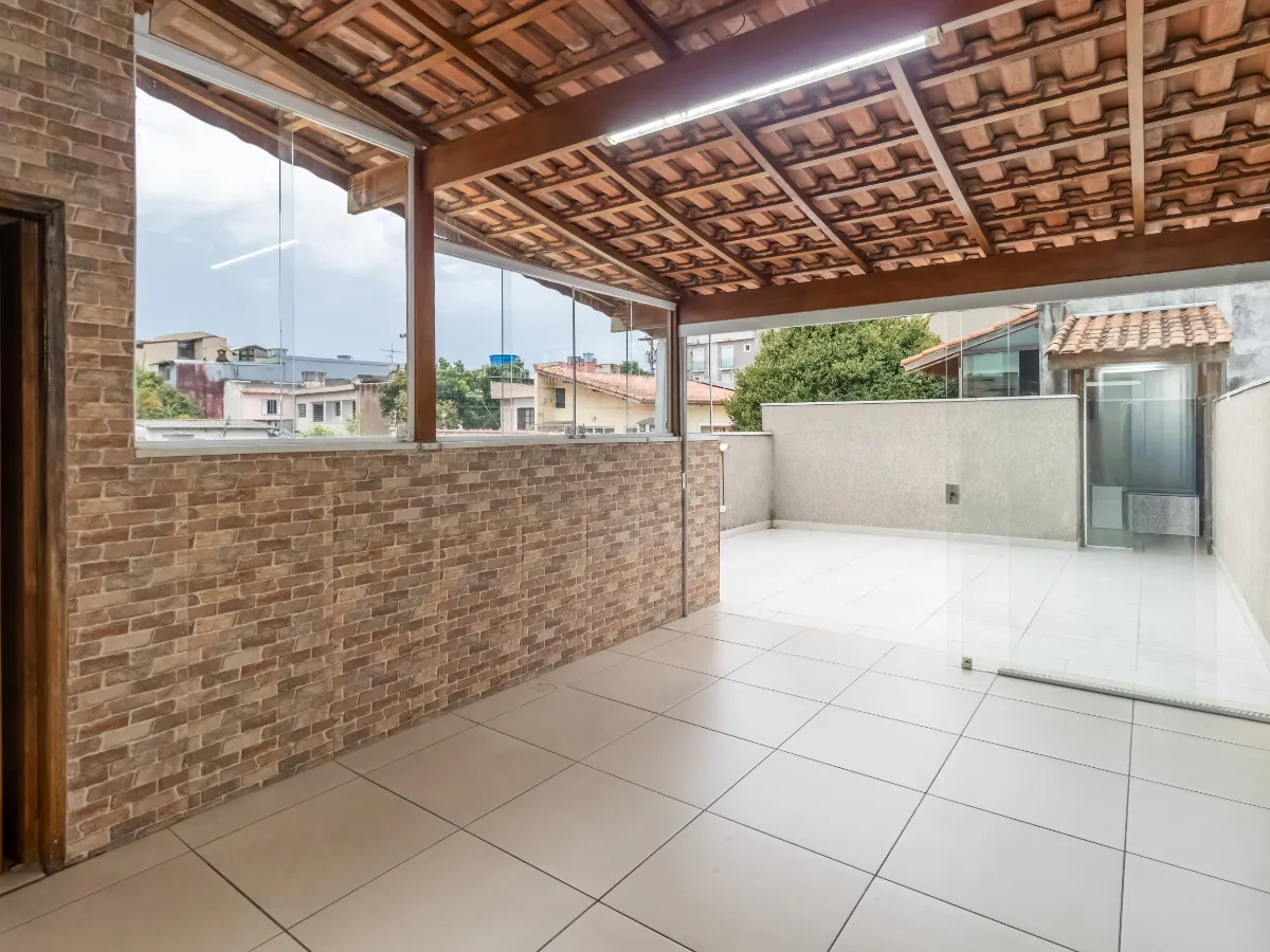 Cobertura para venda em Vila Vitória com 2 quartos, sendo 1 suíte, 46m²