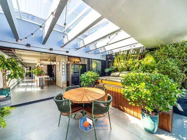 Cobertura / Penthouse com 240m² 2 quartos e 2 banheiros, à venda, no bairro Pinheiros em São Paulo