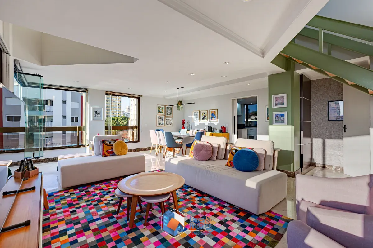 Apartamento, 3 quartos, 208 m² - Foto 1