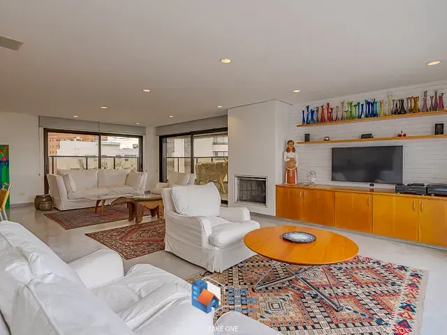 Cobertura / Penthouse com 481m² 4 quartos e 8 banheiros, à venda, no bairro Higienópolis em São Paulo
