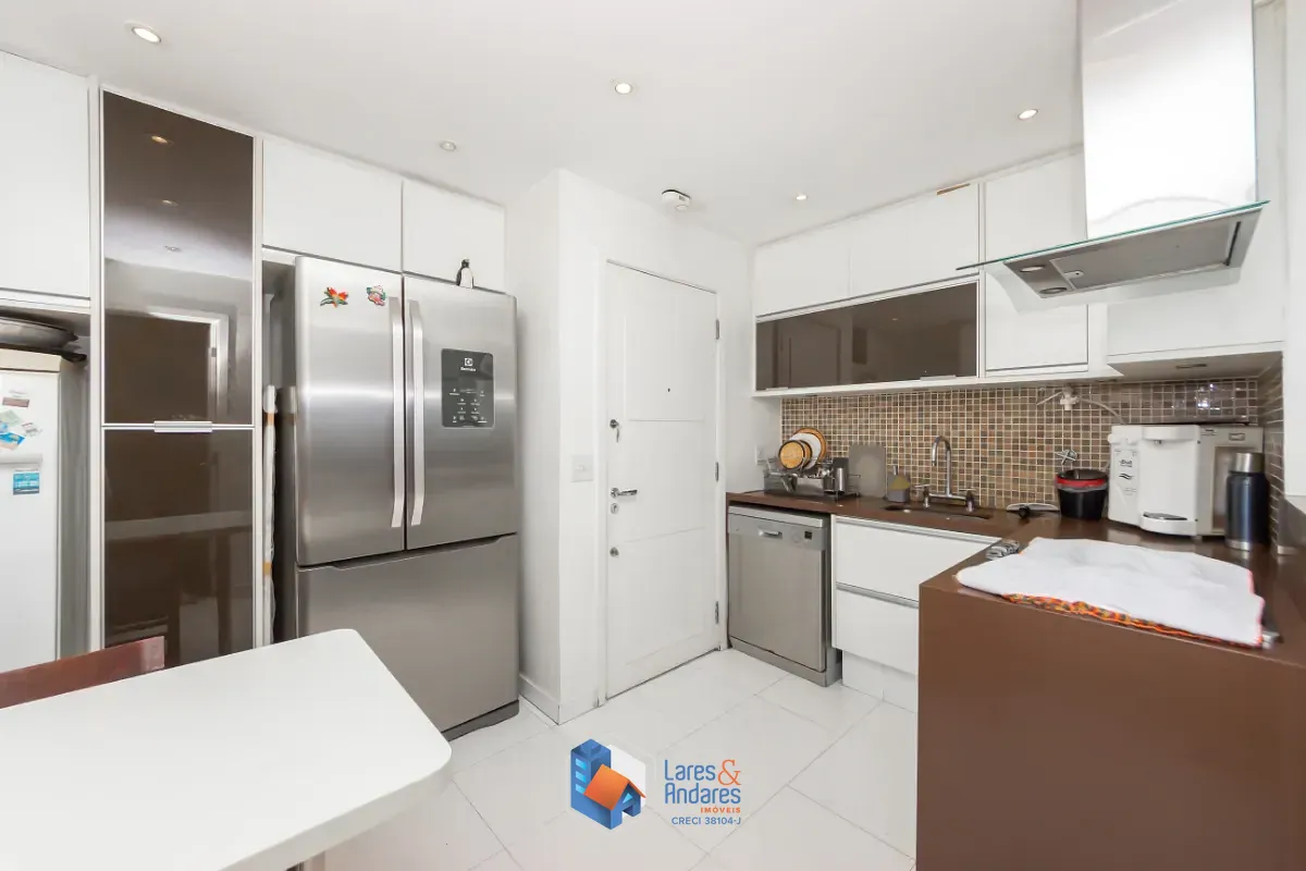Apartamento, 4 quartos, 190 m² - Foto 1