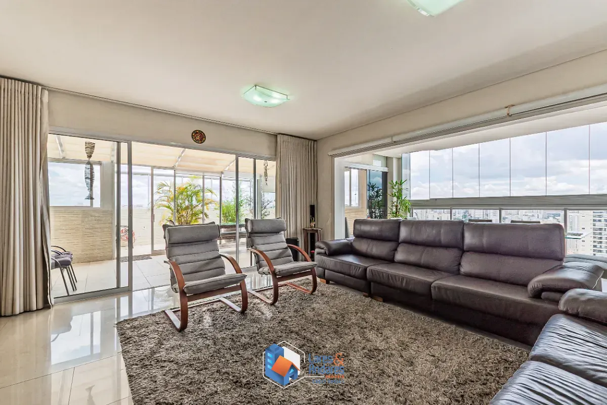 Cobertura, 4 quartos, 221 m² - Foto 2