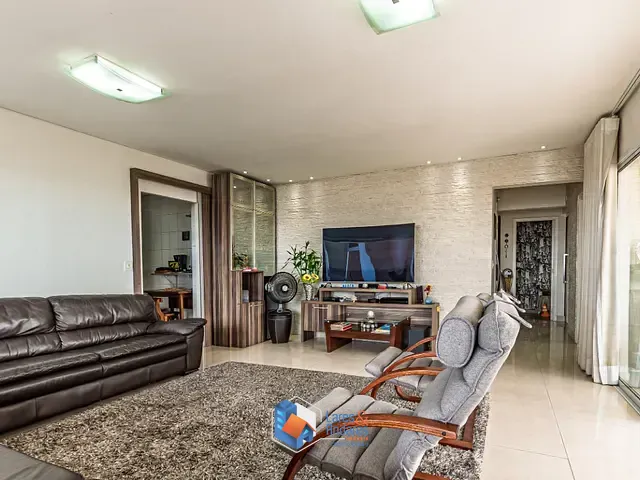Cobertura / Penthouse com 221m² 4 quartos e 5 banheiros, à venda, no bairro Vila Gumercindo em São Paulo