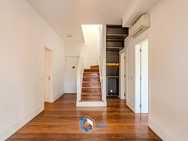 Cobertura / Penthouse com 283m² 4 quartos e 5 banheiros, à venda, no bairro Sumaré em São Paulo