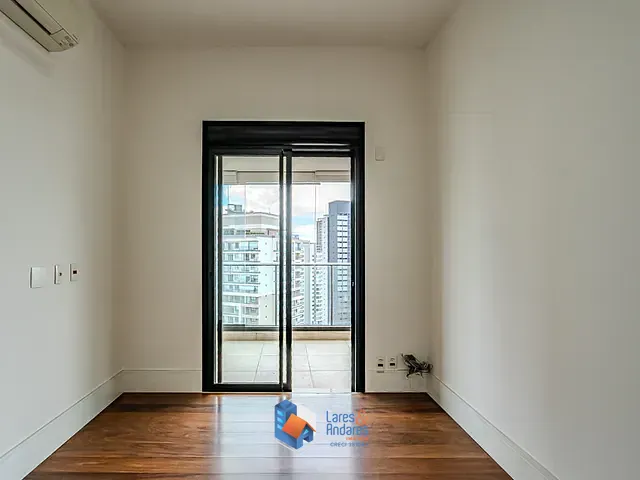 Cobertura / Penthouse com 283m² 4 quartos e 5 banheiros, à venda, no bairro Sumaré em São Paulo