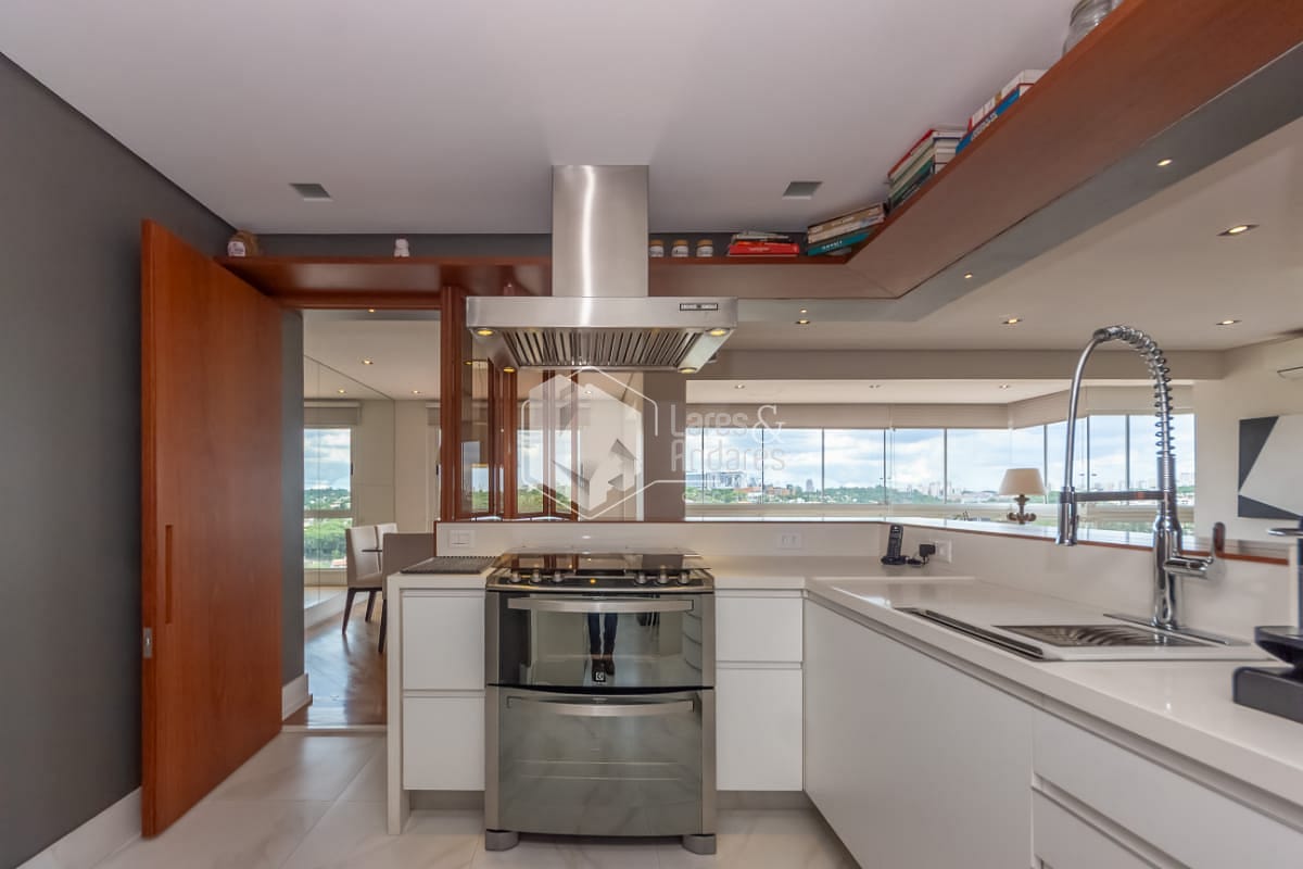 Cobertura, 3 quartos, 236 m² - Foto 13