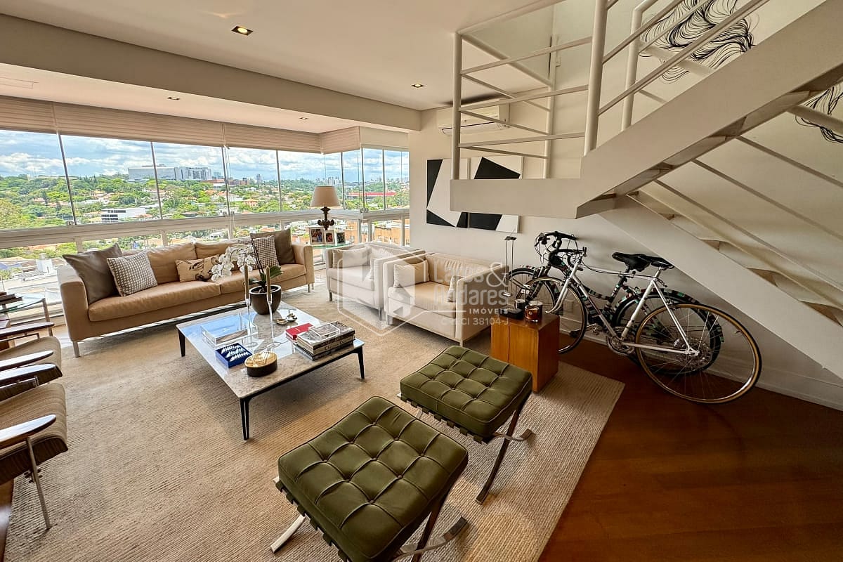 Cobertura, 3 quartos, 236 m² - Foto 1