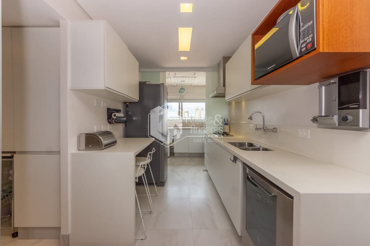 Cobertura, 3 quartos, 236 m² - Foto 14