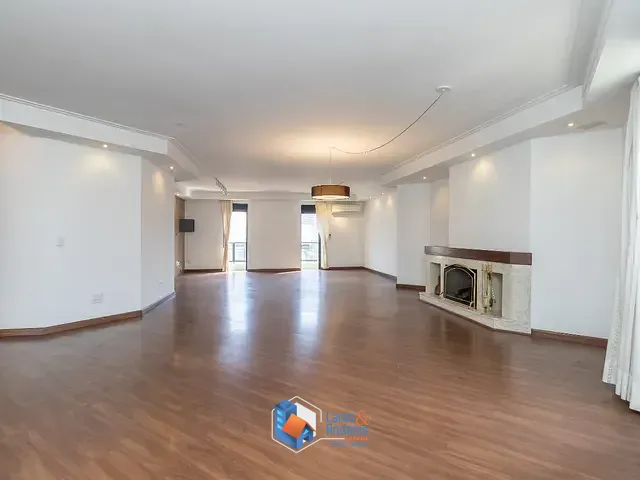 Cobertura / Penthouse com 1200m² 4 quartos e 7 banheiros, à venda, no bairro Indianópolis em São Paulo