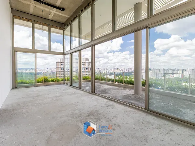 Cobertura / Penthouse com 418m² 4 quartos e 6 banheiros, à venda, no bairro Moema em São Paulo