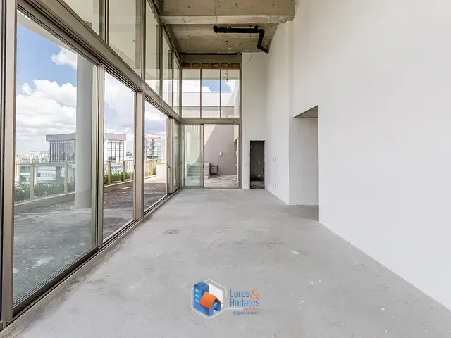 Cobertura / Penthouse com 418m² 4 quartos e 6 banheiros, à venda, no bairro Moema em São Paulo