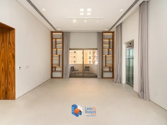 Cobertura / Penthouse com 1135m² 4 quartos e 6 banheiros, à venda, no bairro Consolação em São Paulo