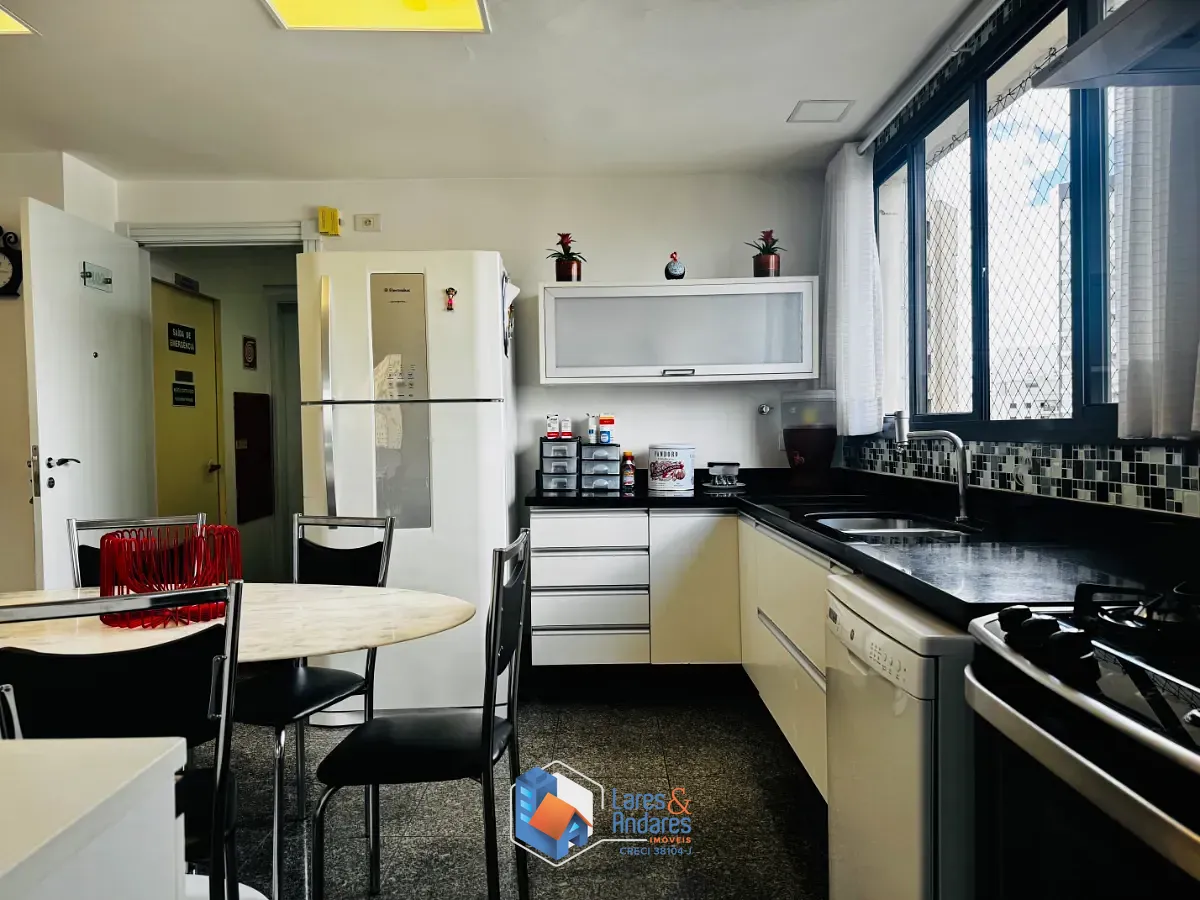 Cobertura, 4 quartos, 217 m² - Foto 33
