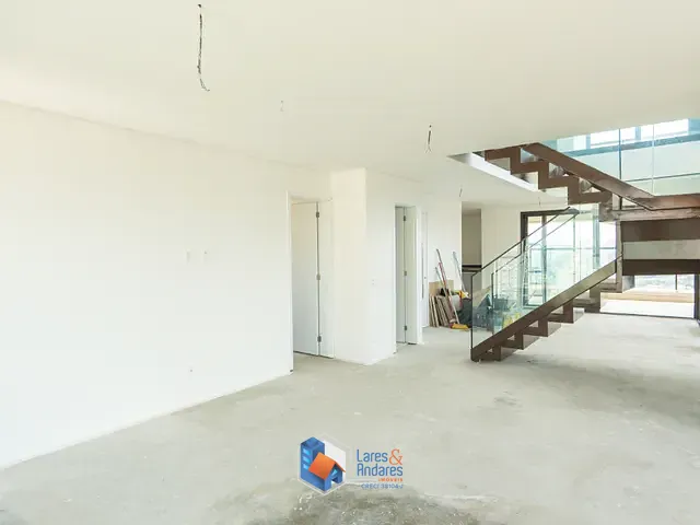 Cobertura / Penthouse com 281m² 4 quartos e 5 banheiros, à venda, no bairro Moema em São Paulo