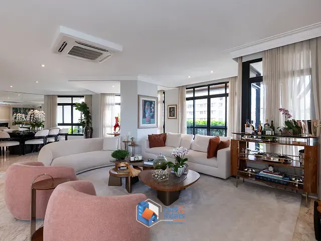 Cobertura / Penthouse com 920m² 3 quartos e 5 banheiros, à venda, no bairro Real Parque em São Paulo