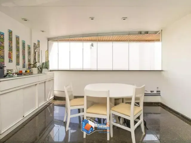 Cobertura / Penthouse com 193m² 3 quartos e 4 banheiros, à venda, no bairro Indianópolis em São Paulo