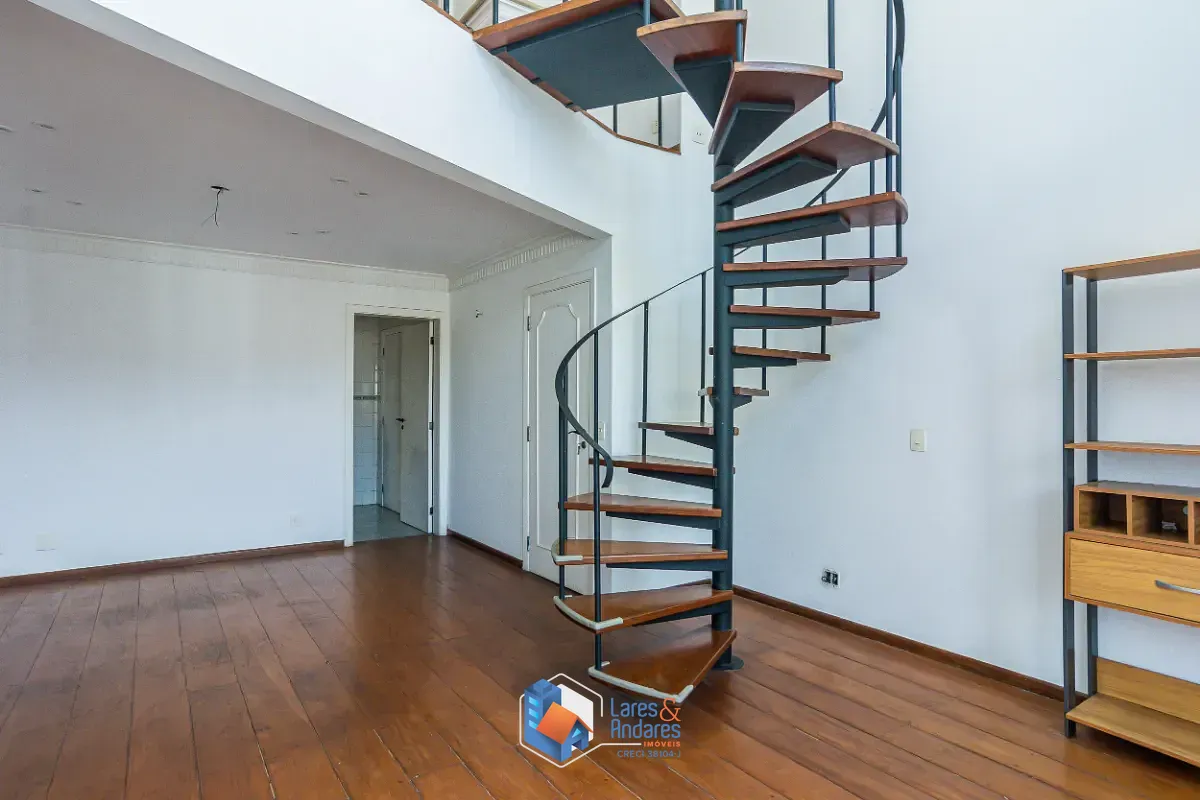 Cobertura, 3 quartos, 223 m² - Foto 2