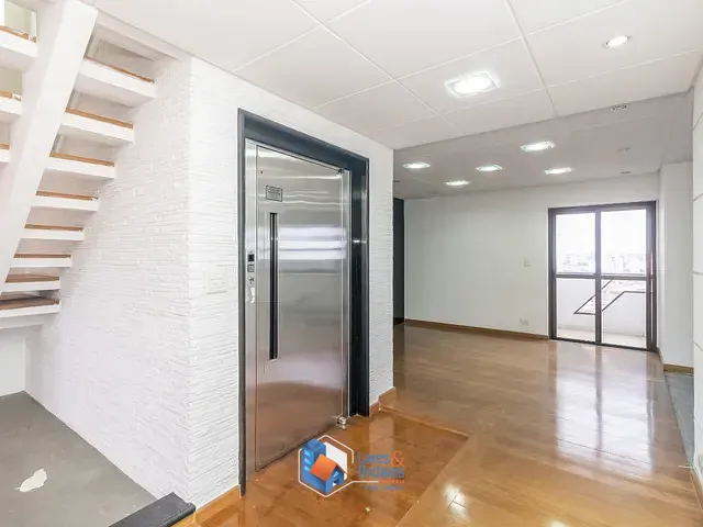 Cobertura / Penthouse com 500m² 4 quartos e 5 banheiros, à venda, no bairro Vila Maria Alta em São Paulo