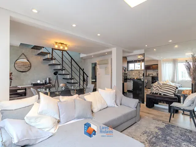 Cobertura / Penthouse com 140m² 3 quartos e 3 banheiros, à venda, no bairro Moema em São Paulo