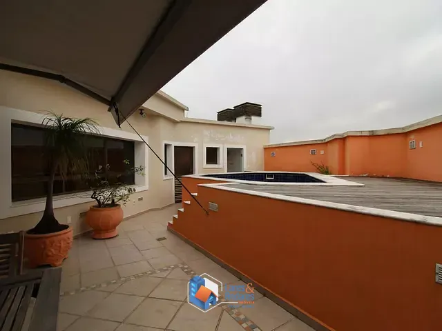 Cobertura / Penthouse com 250m² 4 quartos e 6 banheiros, à venda, no bairro Moema em São Paulo