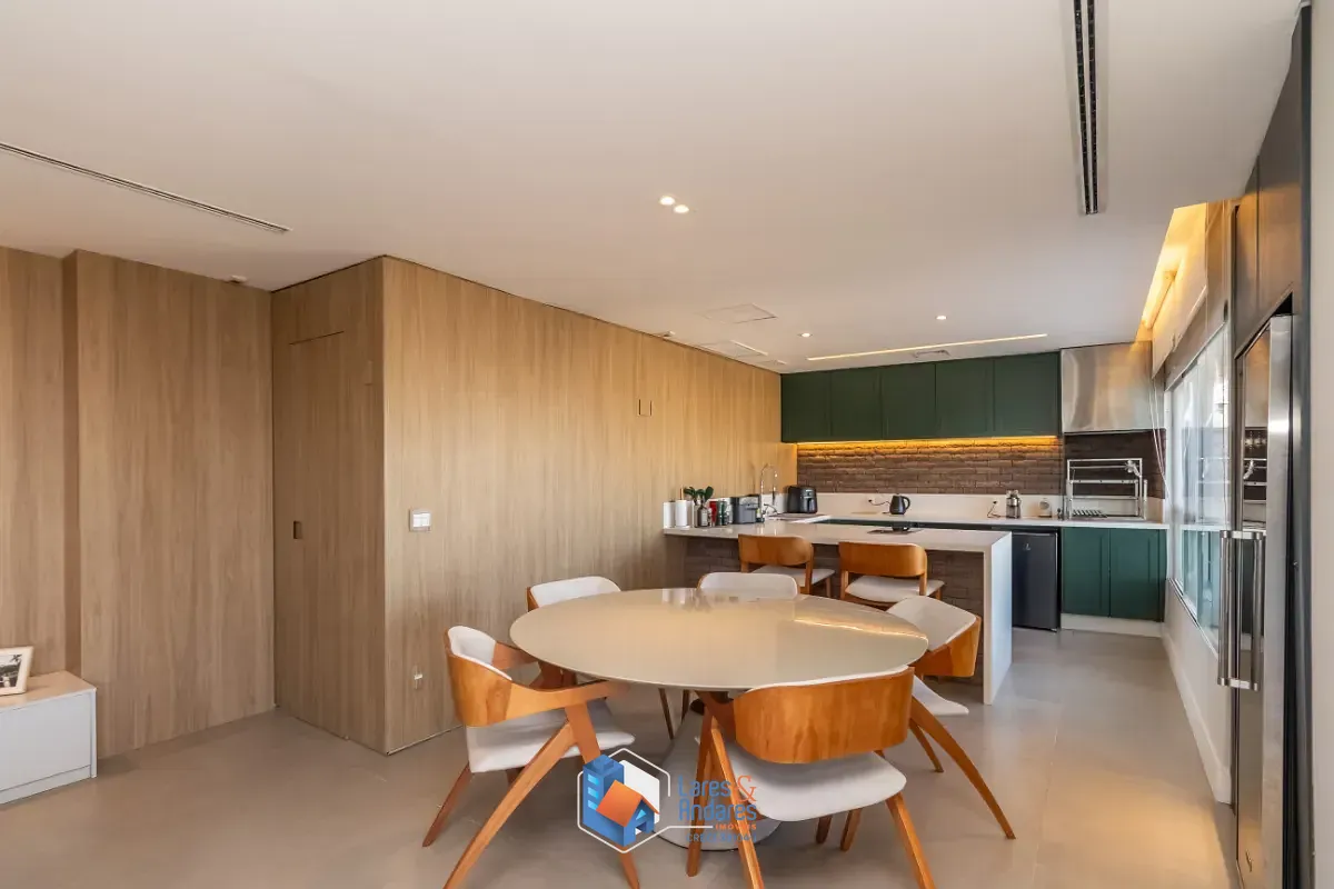 Cobertura, 3 quartos, 198 m² - Foto 4