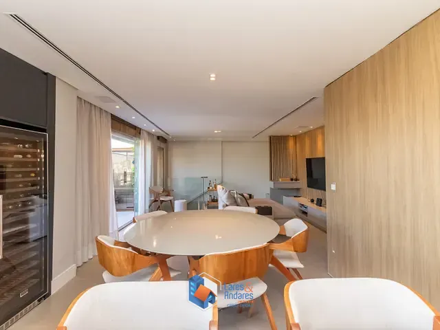 Cobertura / Penthouse com 198m² 3 quartos e 3 banheiros, à venda, no bairro Pinheiros em São Paulo