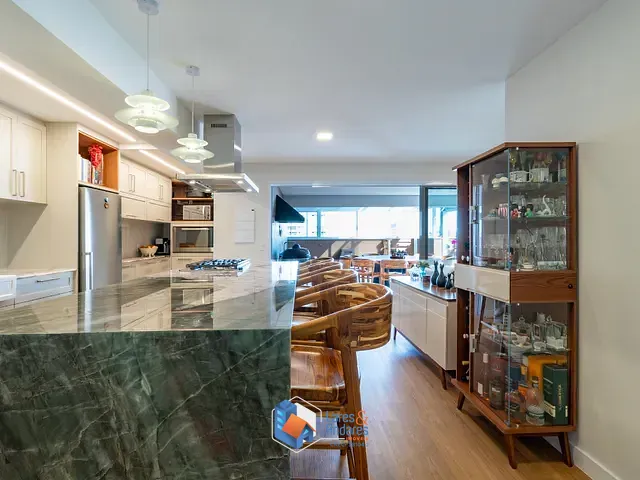 Cobertura / Penthouse com 2140m² 2 quartos e 3 banheiros, à venda, no bairro Água Branca em São Paulo
