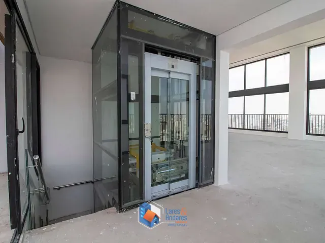 Cobertura / Penthouse com 2079m² 4 quartos e 7 banheiros, à venda, no bairro Moema em São Paulo