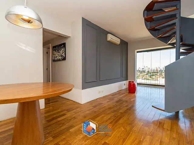 Cobertura / Penthouse com 223m² 2 quartos e 4 banheiros, à venda, no bairro Moema em São Paulo