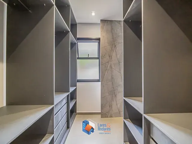 Cobertura / Penthouse com 160m² 3 quartos e 4 banheiros, à venda, no bairro Granja Viana em Cotia