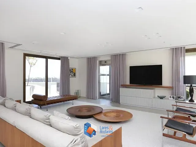 Cobertura / Penthouse com 611m² 4 quartos e 4 banheiros, à venda, no bairro Higienópolis em São Paulo