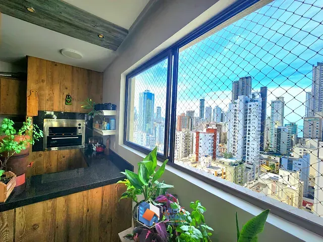 Cobertura / Penthouse com 188230m² 3 quartos e 4 banheiros, à venda, no bairro Centro em Balneário Camboriú